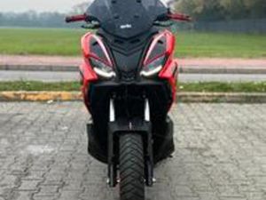 APRILIA SR GT SPORT 125