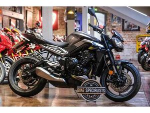 TRIUMPH STREET TRIPLE 765 S