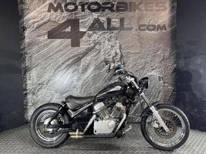 SUZUKI VL125 INTRUDER