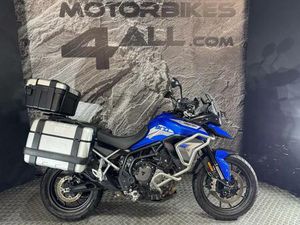 TRIUMPH TIGER 900 GT