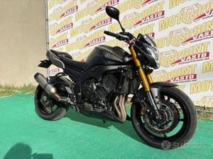 YAMAHA FZ8