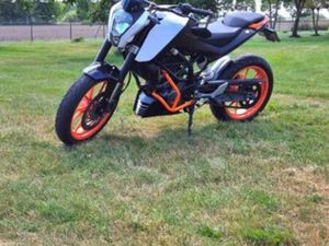 KTM DUKE 125