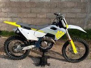 HUSQVARNA FC 250 - 2024