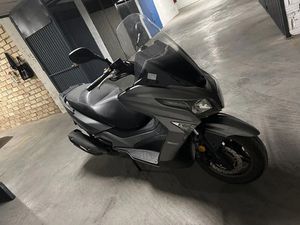 KYMCO SUPER DINK 300