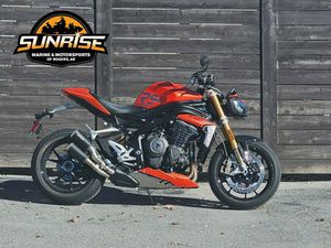 2023 TRIUMPH SPEED TRIPLE 1200 RS
