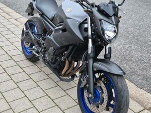 YAMAHA XJ6 EDITION