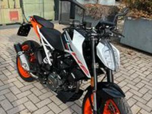 KTM DUKE 125