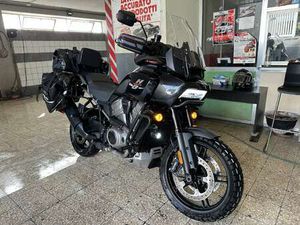 HARLEY-DAVIDSON PAN AMERICA 1250 ST NERO