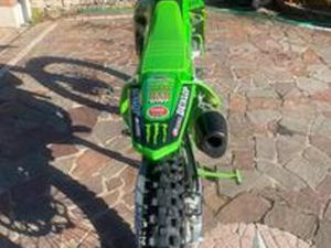 KAWASAKI KX 450