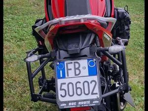 MOTO MORINI X-CAPE MOTO MORINI X CAPE 650 PERFETTA ANCORA IN GARANZIA ROSSO