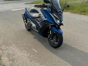 KYMCO AK550