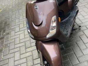 SYM FIDDLE 02 BRUIN — SCOOTERS | SYM — MARKTPLAATS