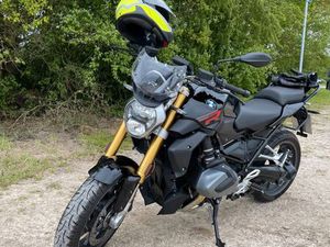 BMW R1250R