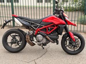 DUCATI - HYPERMOTARD 950