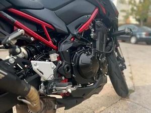 KAWASAKI - Z 900