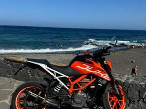 KTM - DUKE 390