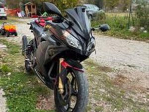 KAWASAKI NINJA 300
