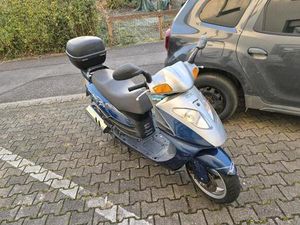 125 CCM DAELIM ROLLER OTELLO