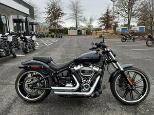 2020 HARLEY-DAVIDSON SOFTAIL BREAKOUT 114 - MIDNIGHT BLUE