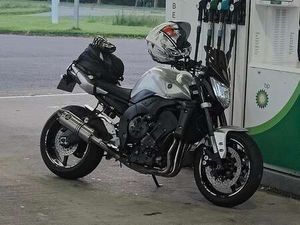 FZ1