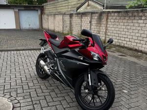 YAMAHA YZF-R 125