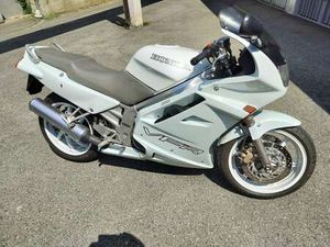 HONDA VF 750 VFR 750 F RC 36 BIANCO