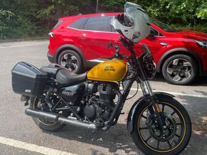 ROYAL ENFIELD METEOR 350 ROADSTER/RETRO PETROL MANUAL EURO 5 (20 PS) 349 CC