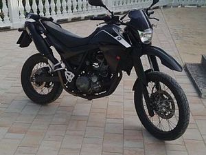 YAMAHA XT660R