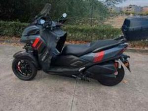 YAMAHA - TRICITY 300