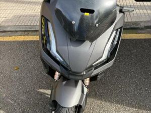 HONDA - ADV