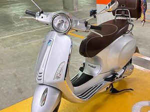 VESPA PRIMAVERA 125 3V ABS I-GET EDIÇÃO LIMITADA 70TH ANNIVERSARY