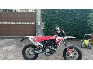 XMF 125 MOTARD COMPETITION 4T (2023 - 24)