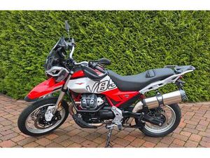 MOTO GUZZI V85TT EURO 5+ ROSSO FUJI VIEL ZUBEHÖR