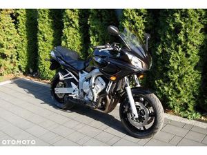 YAMAHA FZ6
