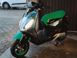 PIAGGIO 1 FCW CON BATTERIA 80KM