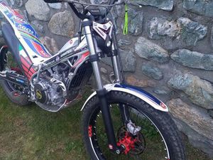 VENDO MONTESA COTA 4RT 260 (2017 - 21) USATA A AOSTA (CODICE 9878411) - MOTO.IT