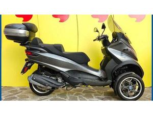 VENDO PIAGGIO MP3 300 SPORT LT ABS (2017 - 18) USATA A ROMA (CODICE 9878346) - MOTO.IT