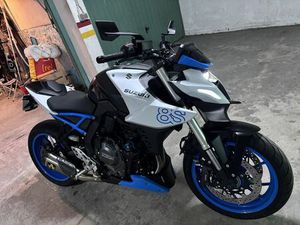 SUZUKI GSX 8S ANO 2023 IMPECAVEL CIDADE DA MAIA