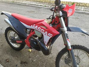 GASGAS EC 250 TPI ANO 2021 YAMAHA WR 450 ANO 2016 MILHARADO