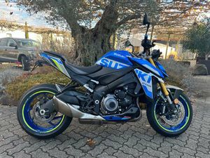 SUZUKI GSX-S1000