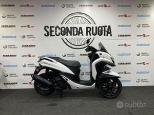 YAMAHA TRICITY 125