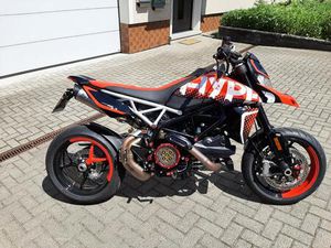 DUCATI HYPERMOTARD 950RVE CORSE CNC UMBAU SC PROJECT ERSTBESITZER