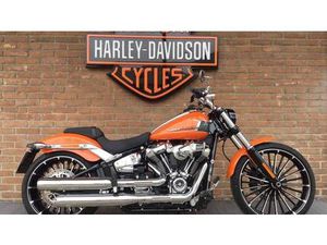 VENDO HARLEY-DAVIDSON BREAKOUT 117 (2023 - 24) USATA A BASSANO DEL GRAPPA (CODICE 9878053) - MOTO.IT