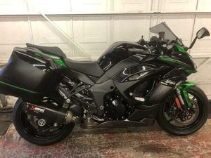 KAWASAKI NINJA 1000SX PERFORMANCE TOURER 1043 CC