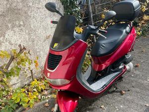 PEUGEOT ELYSEO 150 CC ROLLER MOPED SCOOTER