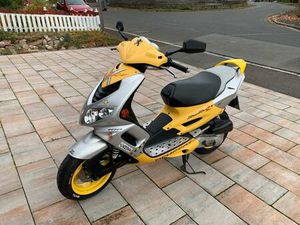 PEUGEOT SPEEDFIGHT 2 „X-RACE“ 100 CCM ROLLER