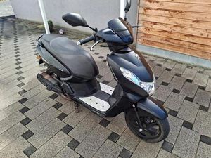 PEUGOT KISBEE BLACK EDITION, 2TAKTER, 23.100KM BJ: 2017