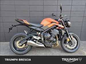 VENDO TRIUMPH STREET TRIPLE 765 R (2023 - 25) USATA A BRESCIA (CODICE 9877917) - MOTO.IT