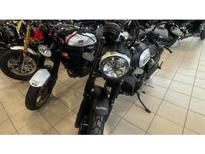 VENDO DUCATI SCRAMBLER 800 ICON DARK (2020) USATA A CHERASCO (CODICE 9877931) - MOTO.IT