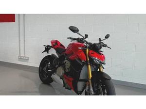 VENDO DUCATI STREETFIGHTER V4 S (2023 - 24) USATA A GRUGLIASCO (CODICE 9878050) - MOTO.IT